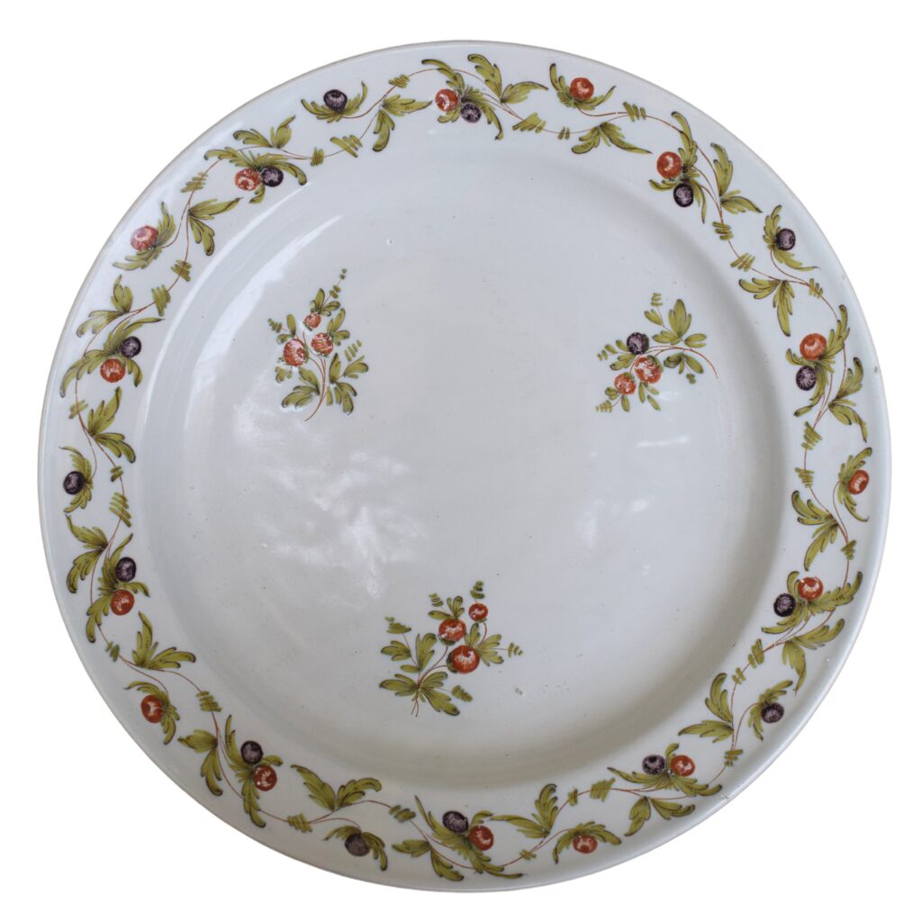 Piatto da parata in maiolica, Metà XVIII secolo