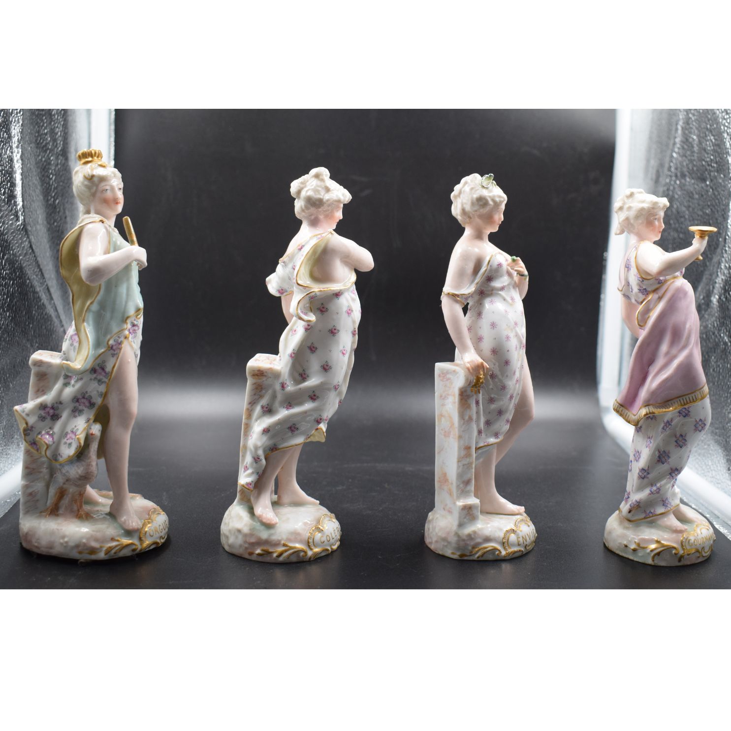 Meissen – Serie di quattro allegorie dei Vizi Capitali Gola, Invidia, Orgoglio e Collera - immagine 4